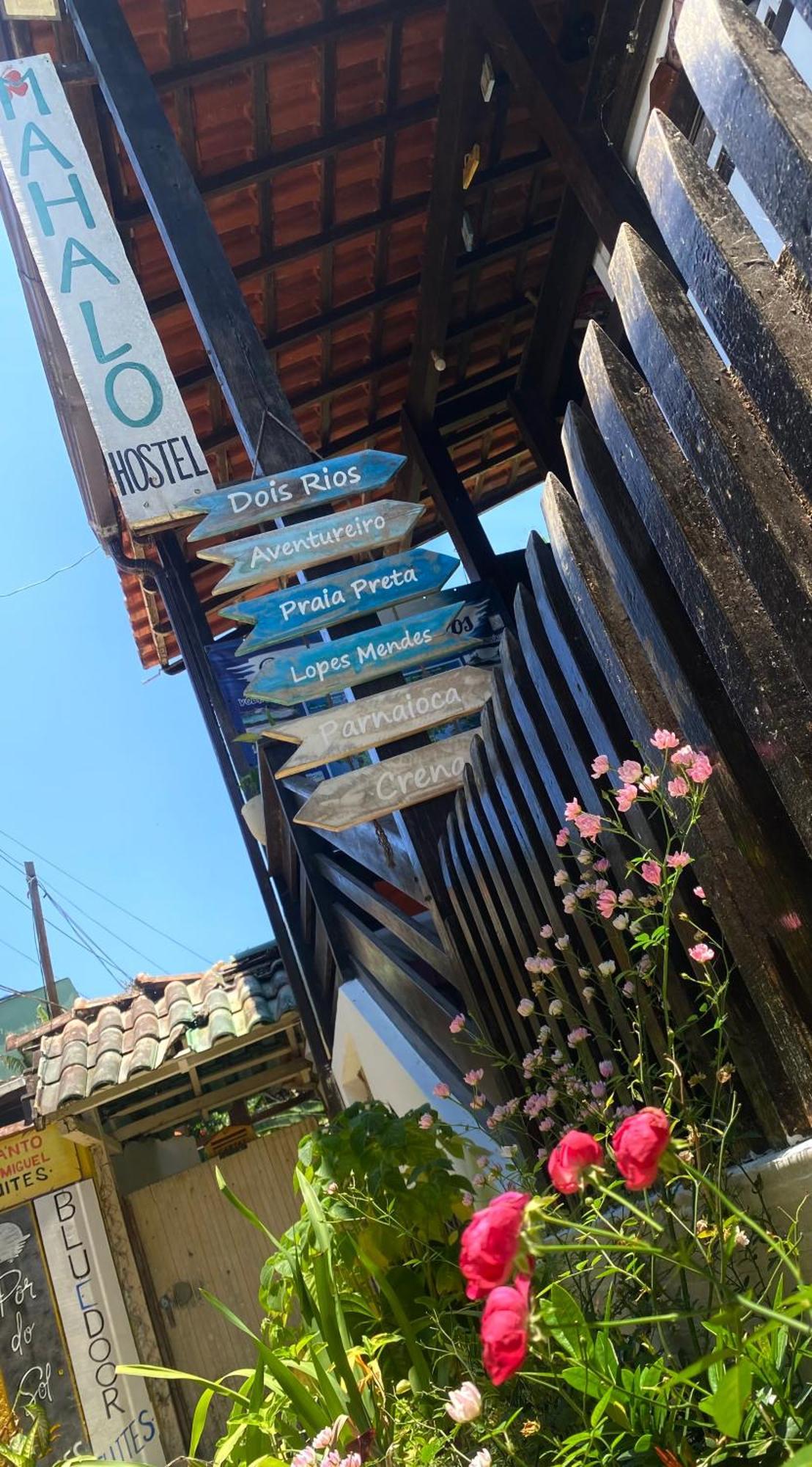 Mahalo Hostel Abraão Extérieur photo